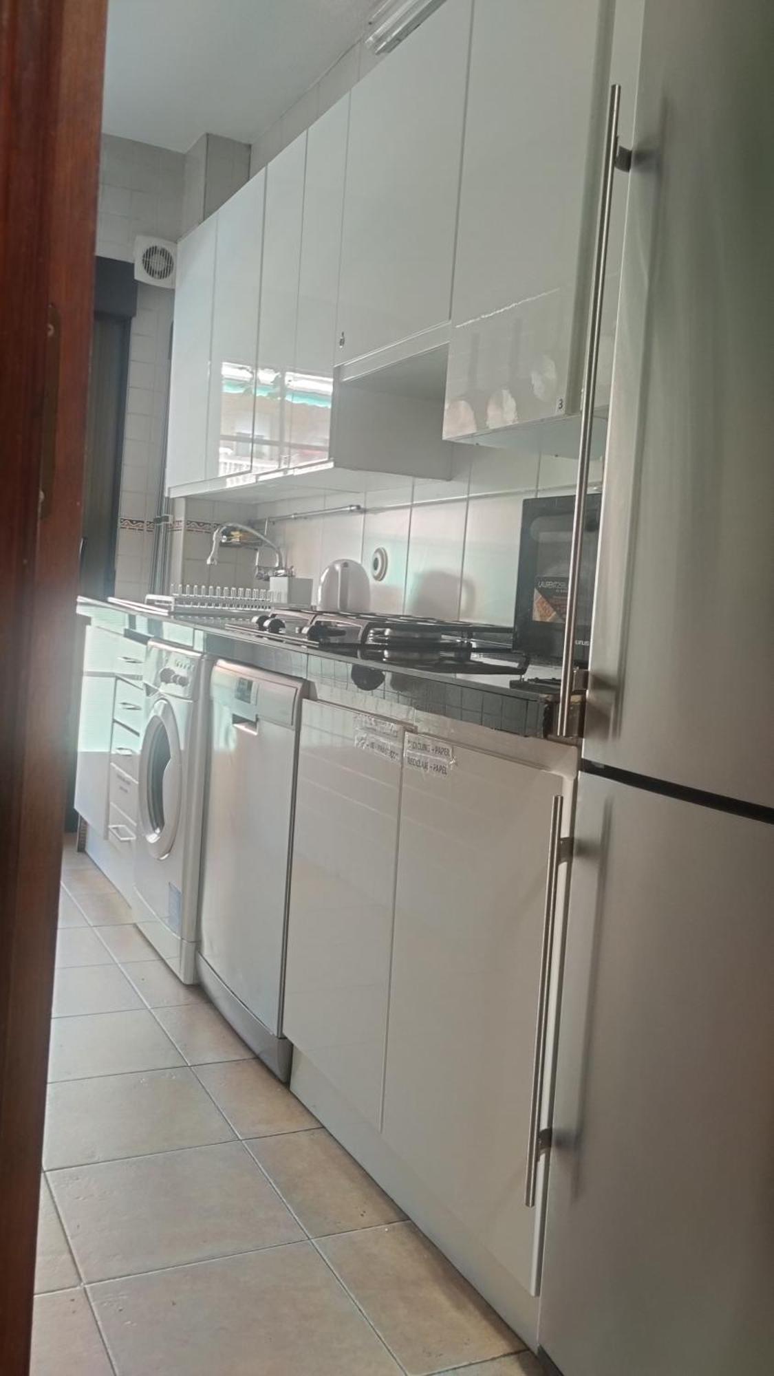 Habitaciones Individuales En Apartamento Мадрид Экстерьер фото